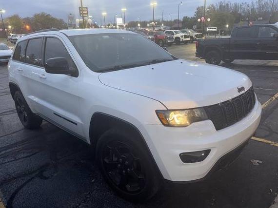 JEEP GRAND CHEROKEE 2019 1C4RJFAG2KC623771 image